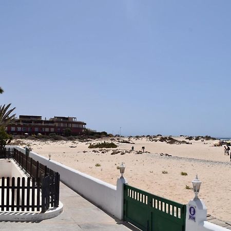 Appartamento Beachfront Bungalow Cotillo Lagos Esterno foto